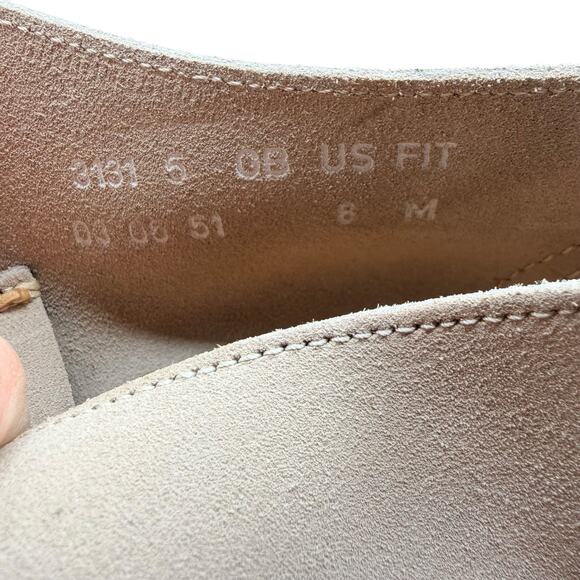 Clarks Women’s Suede Wallabee Chukka Shoes Beige Crepe Sole 8M - Picture 8 of 12